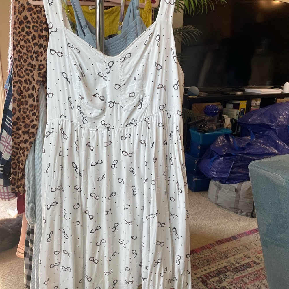Torrid White Dress with Glasses Print